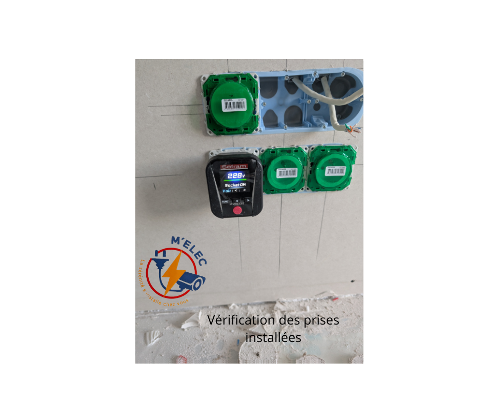 Installation de dispositifs de connectiuon pour luminaire